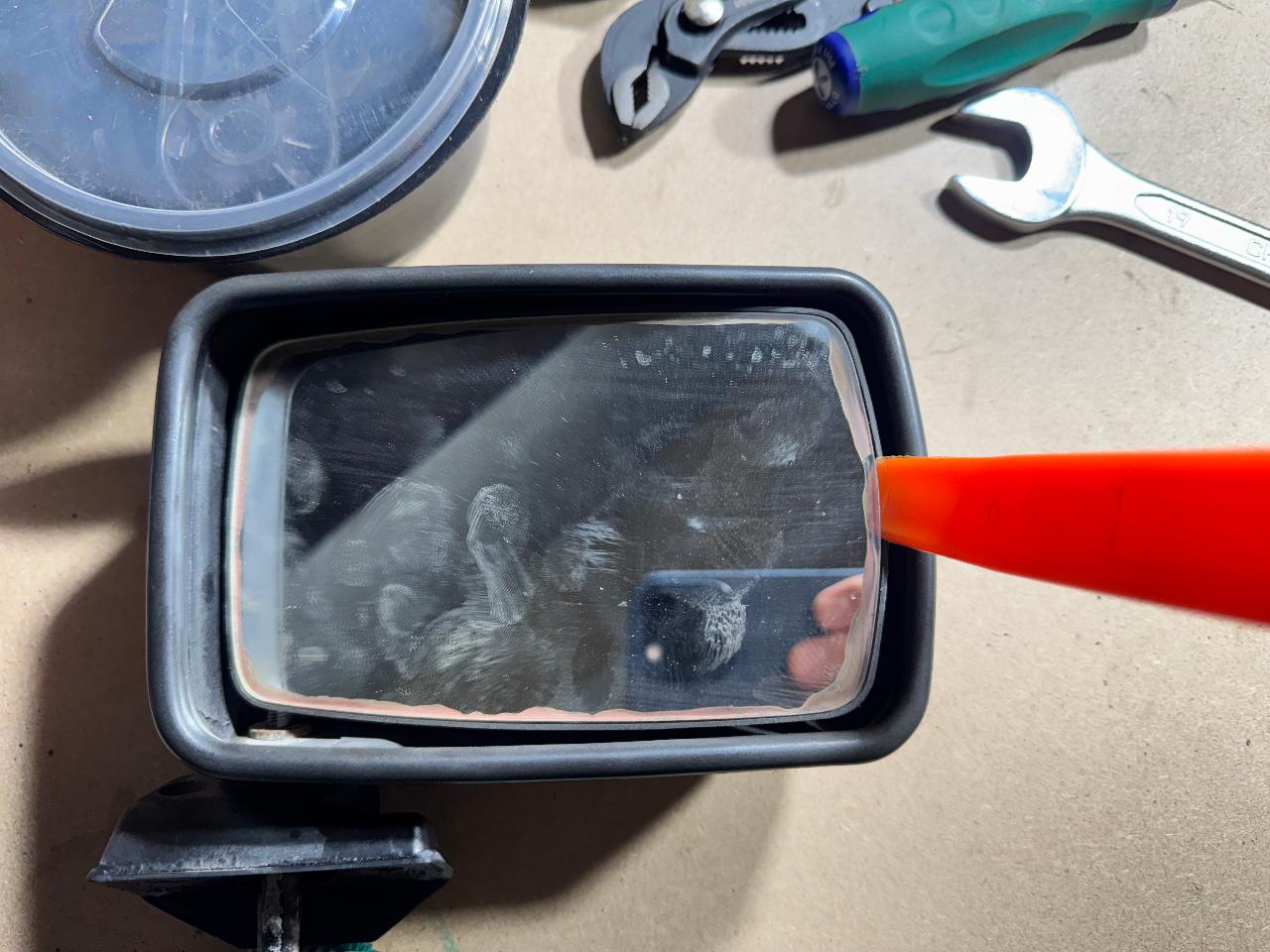Mirrors - Volkswagen Golf Mk1 1974-1983 - Preparation photo